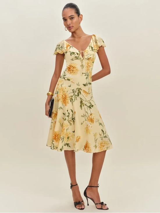 Reformation Dresses & Skirts - Reformation Gaelle Dress